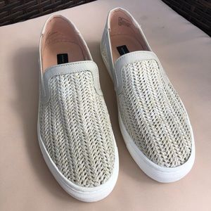 Steve Madden slip on shoes